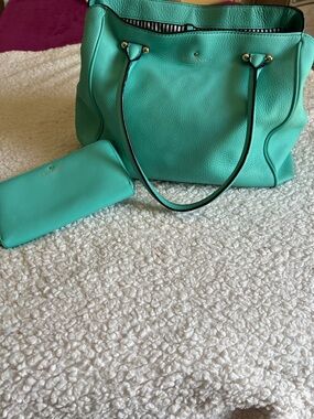 kate spade turquoise pebbled leather tote with matching wallet